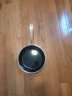 Black Stainless Steel Fry Pan - 9.5 in Allclad Onix Fusiontec